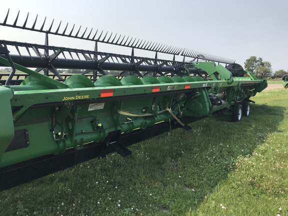 2022 John Deere RD45F Header Combine