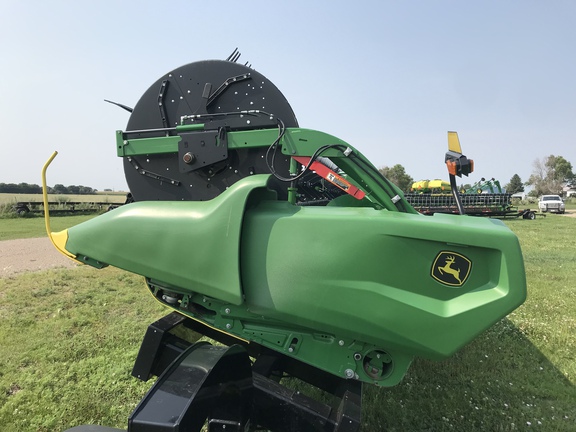 2022 John Deere RD45F Header Combine