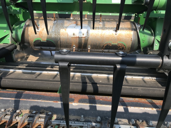 2022 John Deere RD45F Header Combine