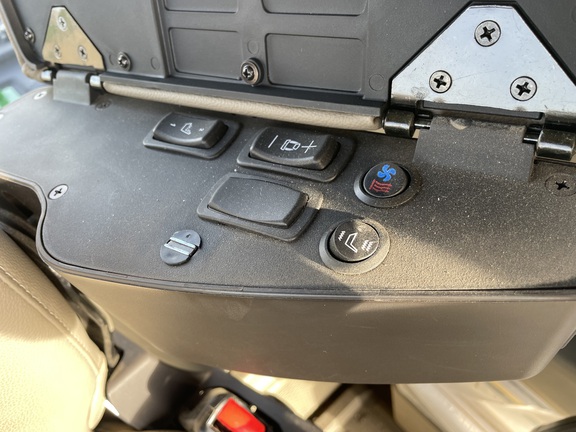 2024 John Deere 9RX 540 Tractor Rubber Track