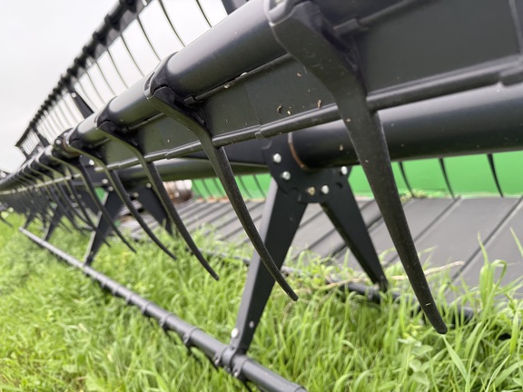 2012 John Deere 640FD Header Combine