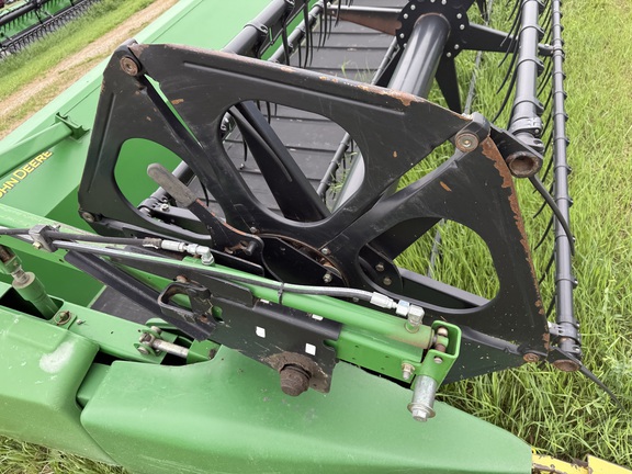 2012 John Deere 640FD Header Combine