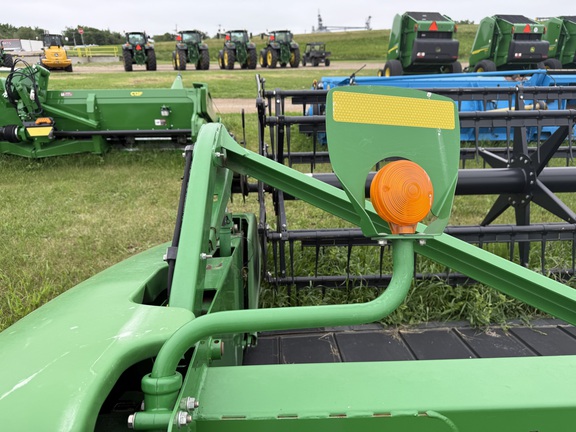 2012 John Deere 640FD Header Combine