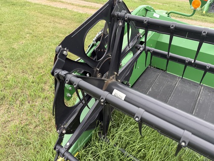2012 John Deere 640FD Header Combine