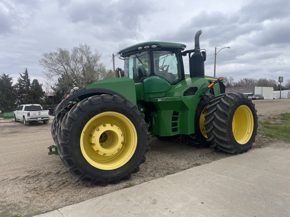 2015 John Deere 9570R Tractor 4WD