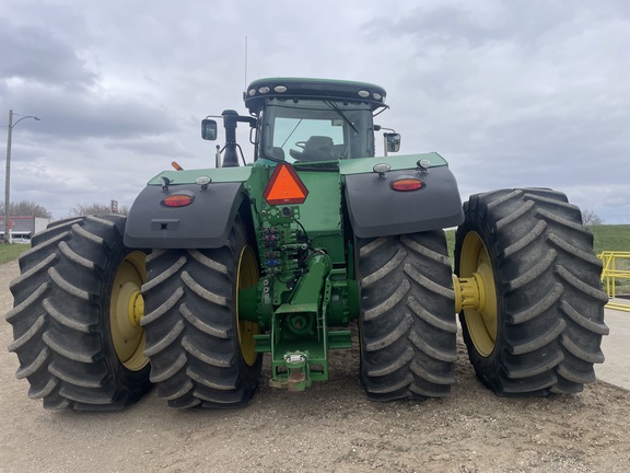 2015 John Deere 9570R Tractor 4WD