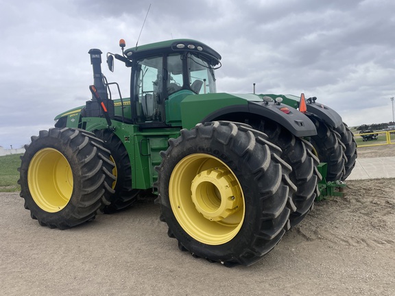 2015 John Deere 9570R Tractor 4WD