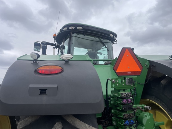 2015 John Deere 9570R Tractor 4WD