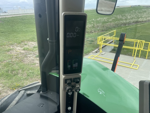 2015 John Deere 9570R Tractor 4WD