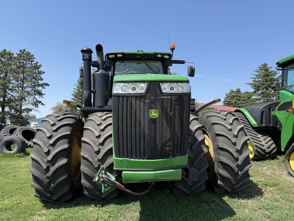 2013 John Deere 9460R Tractor 4WD