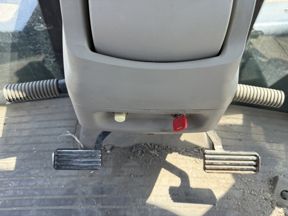 2013 John Deere 9460R Tractor 4WD