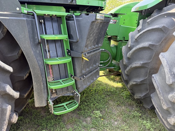 2013 John Deere 9460R Tractor 4WD