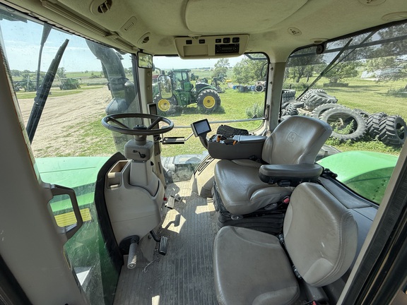 2013 John Deere 9460R Tractor 4WD