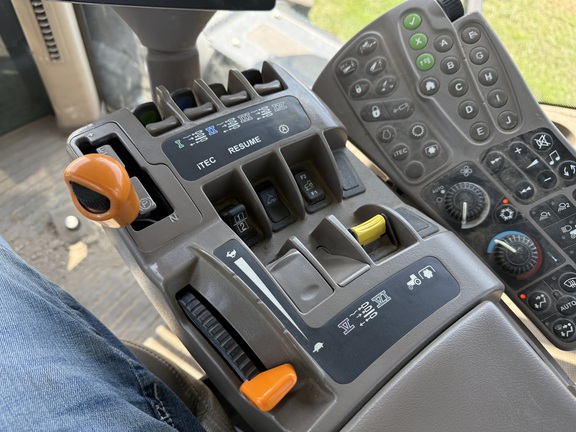 2013 John Deere 9460R Tractor 4WD