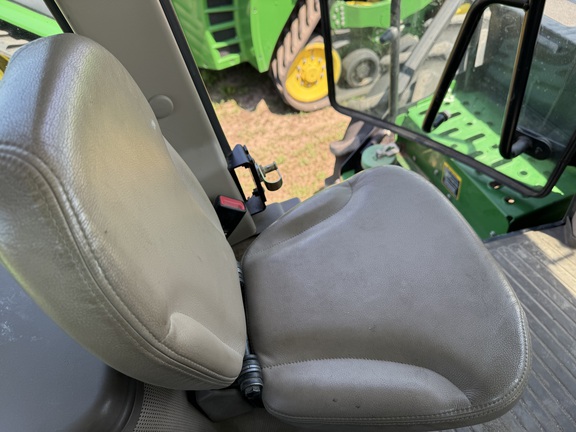 2013 John Deere 9460R Tractor 4WD