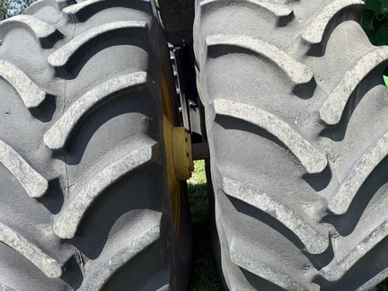 2013 John Deere 9460R Tractor 4WD