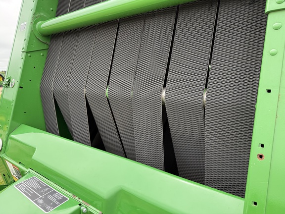 2022 John Deere 560R Baler/Round