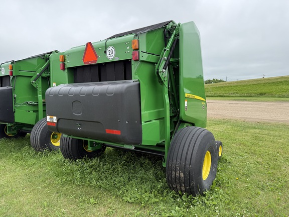 2022 John Deere 560R Baler/Round