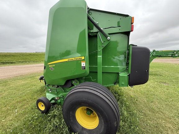 2022 John Deere 560R Baler/Round
