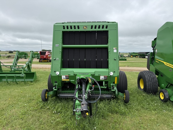 2022 John Deere 560R Baler/Round