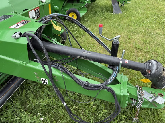 2022 John Deere 560R Baler/Round