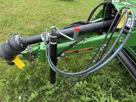 2022 John Deere 560R Baler/Round