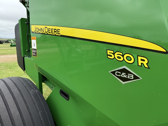 2022 John Deere 560R Baler/Round