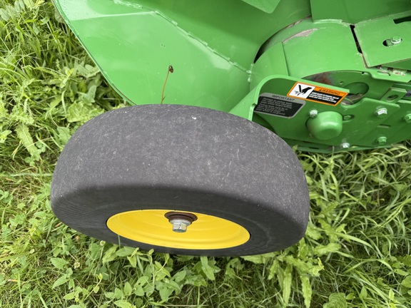 2022 John Deere 560R Baler/Round