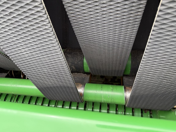 2022 John Deere 560R Baler/Round