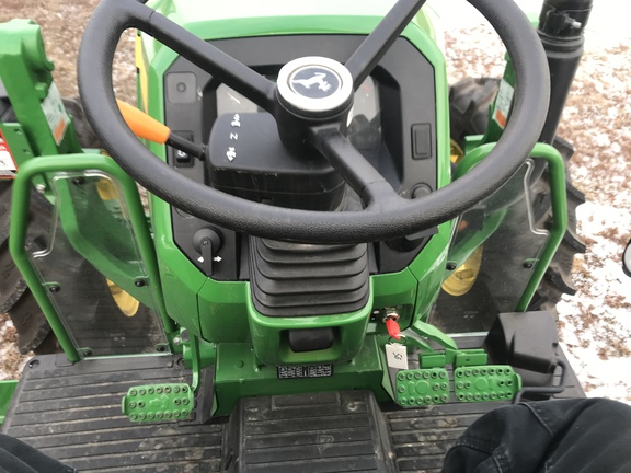 2024 John Deere 5075E Tractor