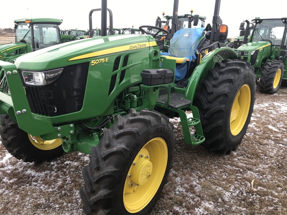 2024 John Deere 5075E Tractor