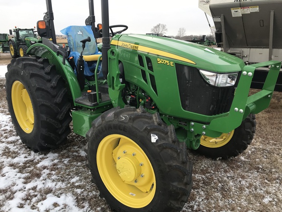 2024 John Deere 5075E Tractor