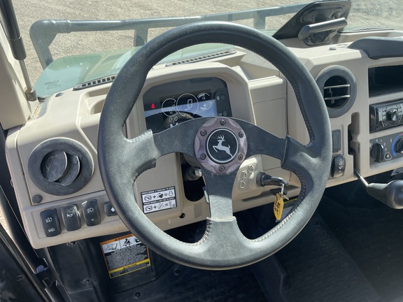 2021 John Deere XUV 835R ATV