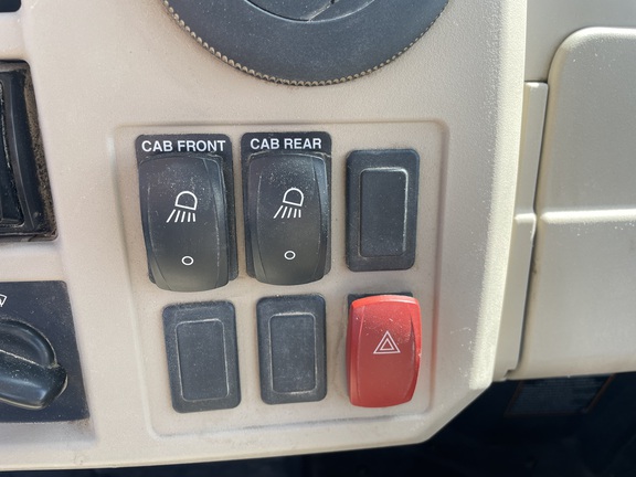 2021 John Deere XUV 835R ATV