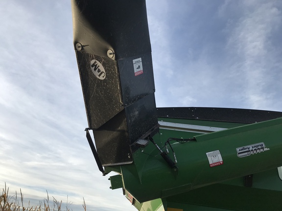 2019 J&M 1522X Grain Cart