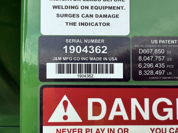 2019 J&M 1522X Grain Cart