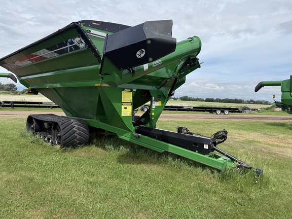 2019 J&M 1522X Grain Cart
