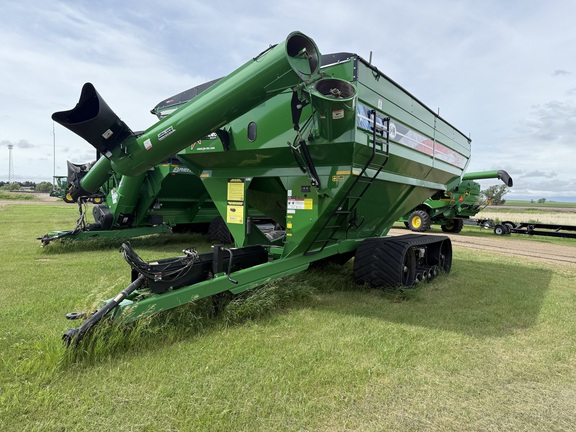 2019 J&M 1522X Grain Cart