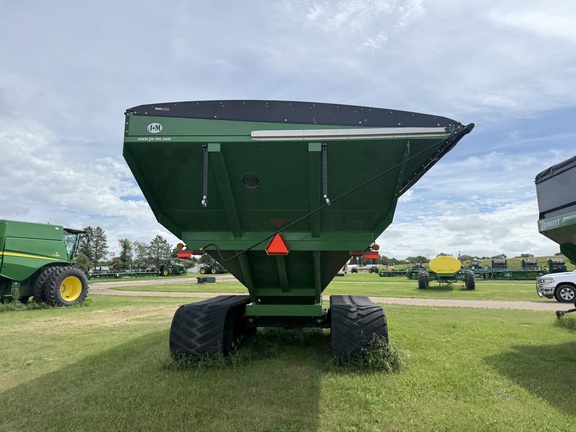 2019 J&M 1522X Grain Cart