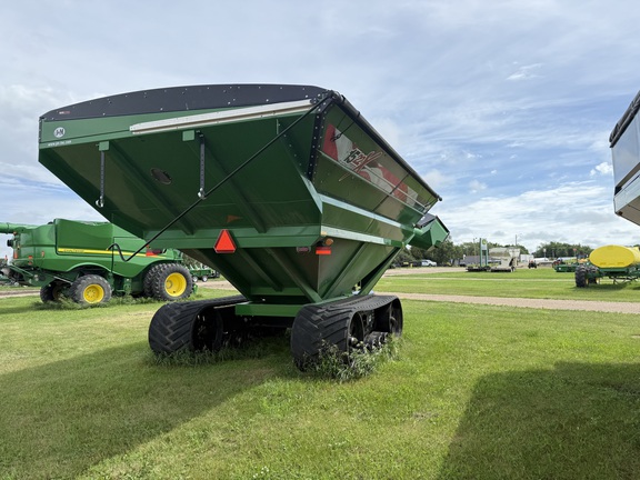 2019 J&M 1522X Grain Cart
