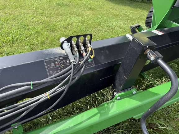 2019 J&M 1522X Grain Cart