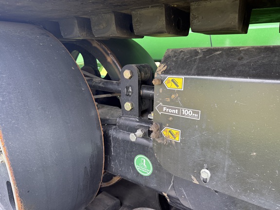 2019 J&M 1522X Grain Cart