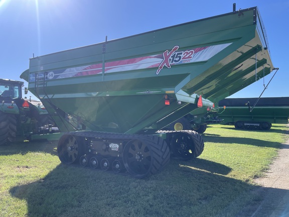 2019 J&M 1522X Grain Cart