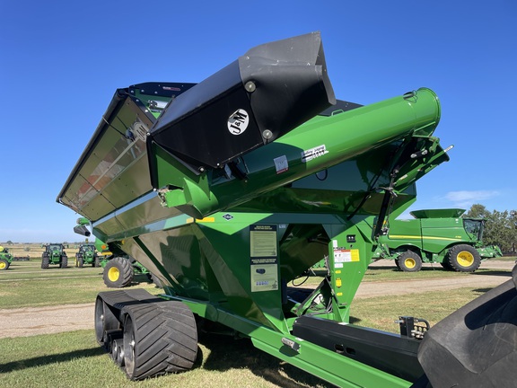 2019 J&M 1522X Grain Cart