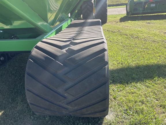 2019 J&M 1522X Grain Cart
