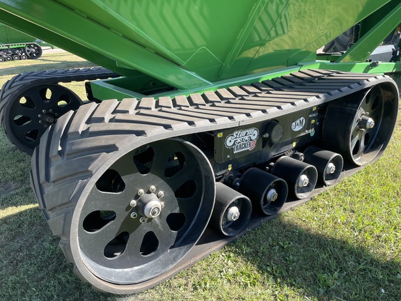 2019 J&M 1522X Grain Cart