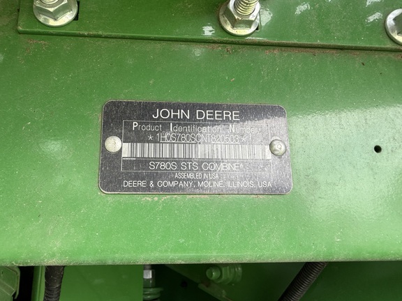 2022 John Deere S780 Combine