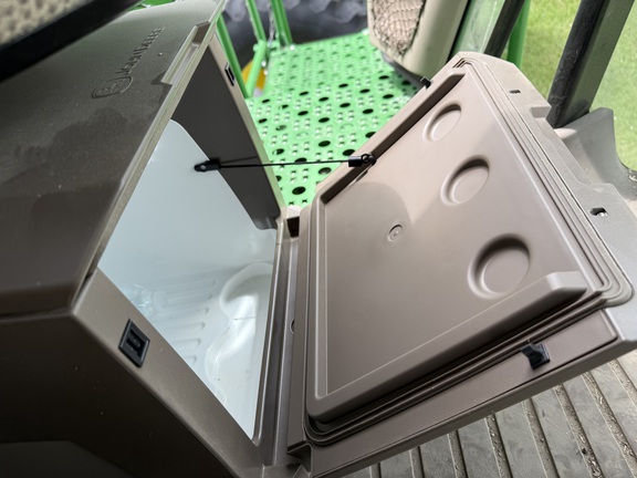 2022 John Deere S780 Combine