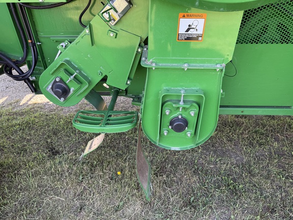 2022 John Deere S770 Combine