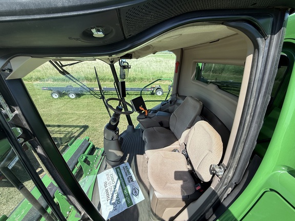 2022 John Deere S770 Combine